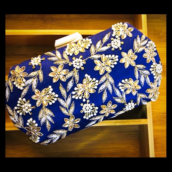 Handbags - Hand-Embroidered Party/Wedding Clutch
